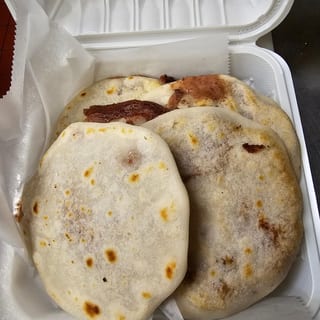 Arroz/rice Pupusa De Frijol Y Queso