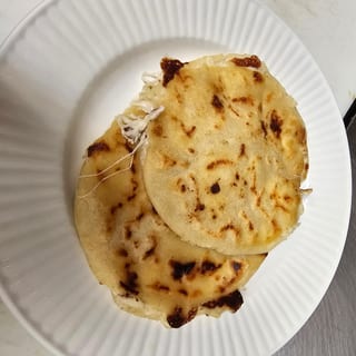Chicken Pupusa De Pollo